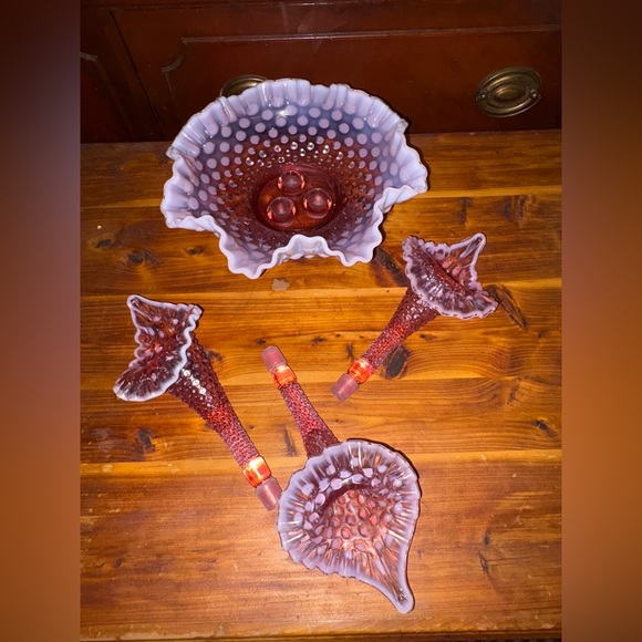 Vintage Fenton lilac Opalescent Hobnail Epergne - Picture 6 of 6